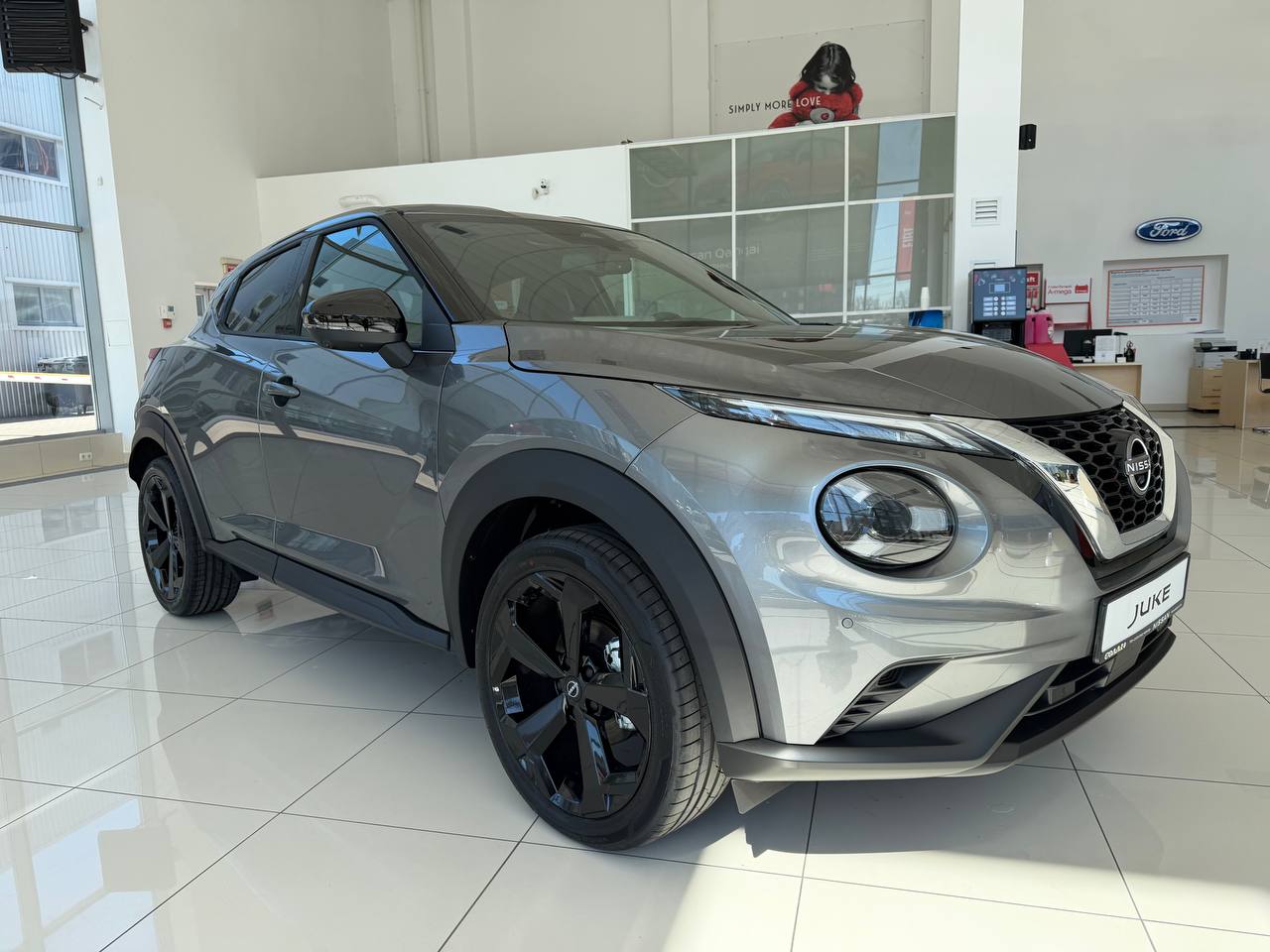 NISSAN JUKE