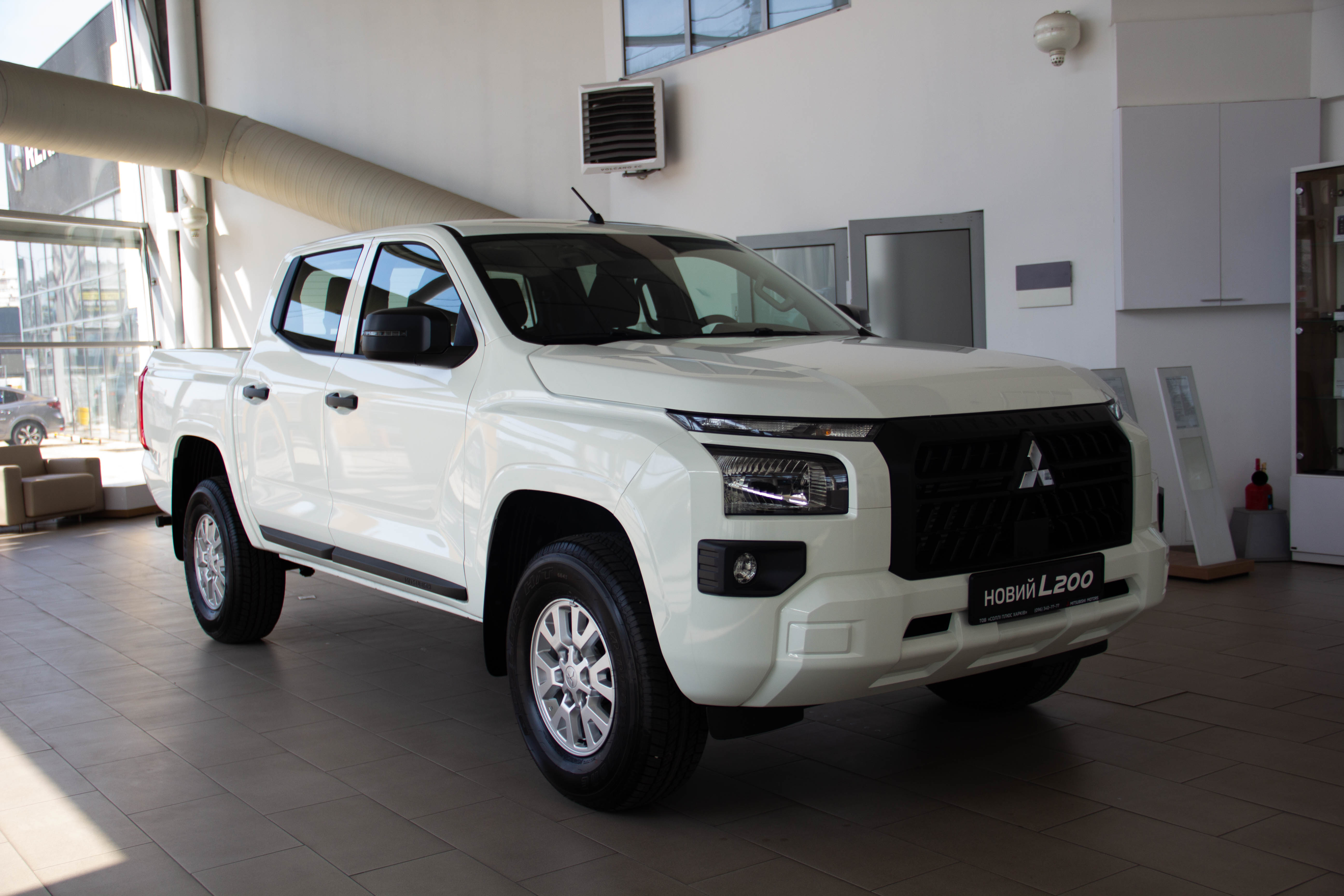 Mitsubishi L200 Invite